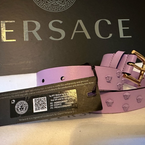 Versace Medusa Studded lilac leather belt NEW (AUTHENTIC) - Picture 4 of 16
